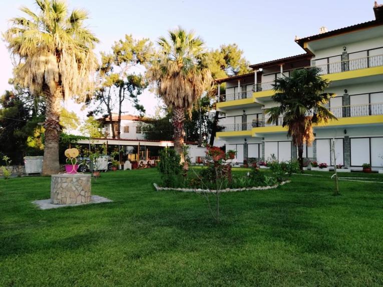 Villa Christina Sea Side Hanioti Esterno foto